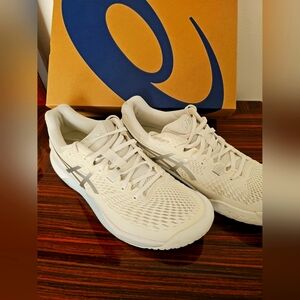 Asics Gel-Resoulution 9 Women's 9White Gray Shoes Pickleball Tennis Training